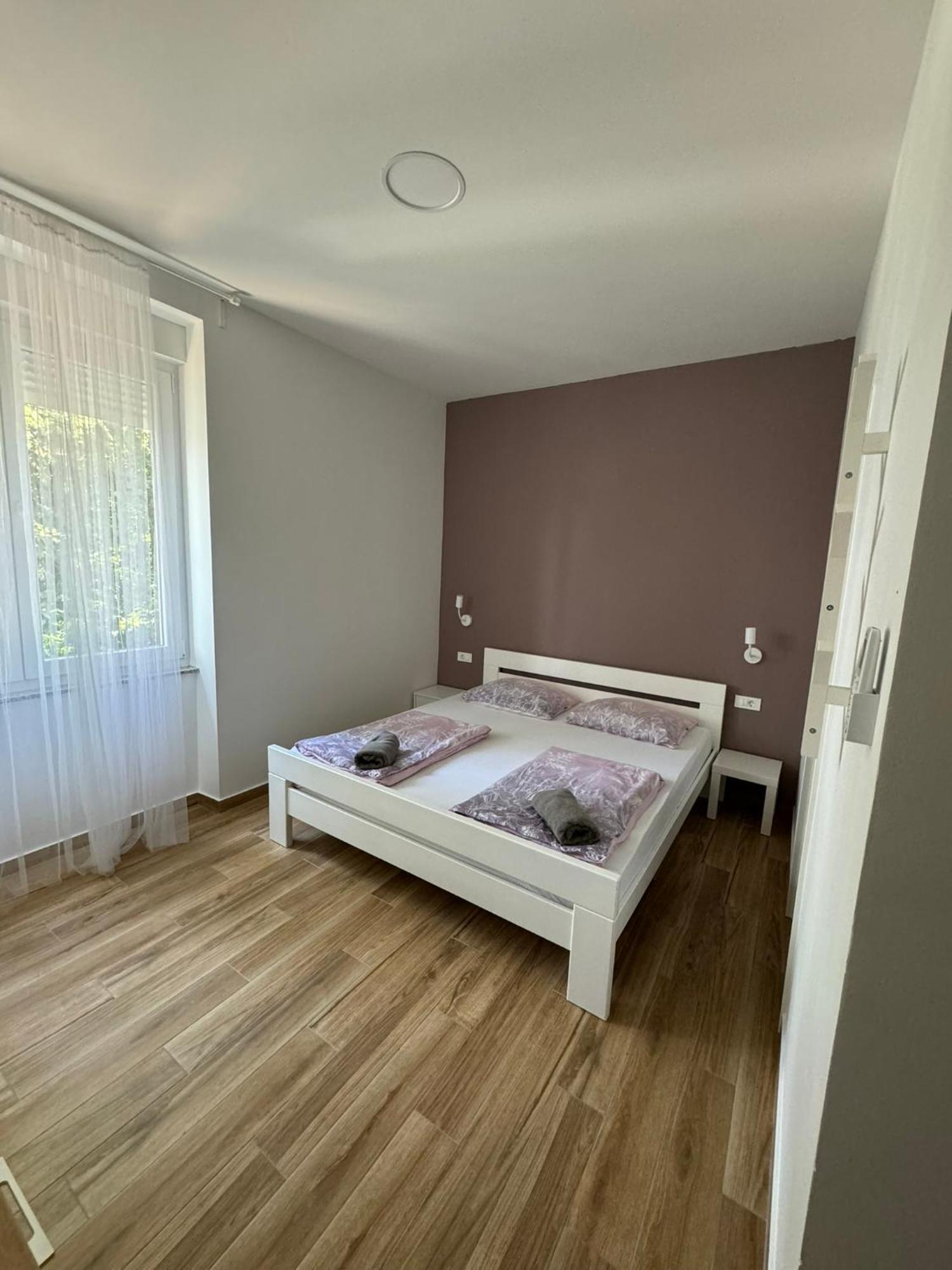 Villa Lovorka By Villa Eva Omišalj Rom bilde